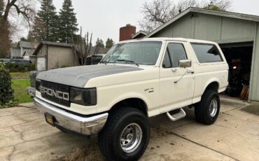 Ford-Bronco-1988-3