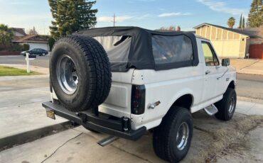 Ford-Bronco-1988-5