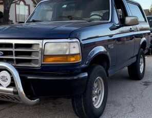 Ford-Bronco-1992-12