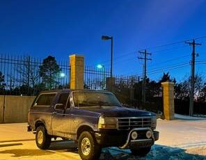 Ford-Bronco-1992-14