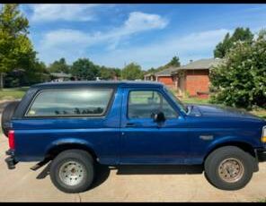 Ford-Bronco-1992-3