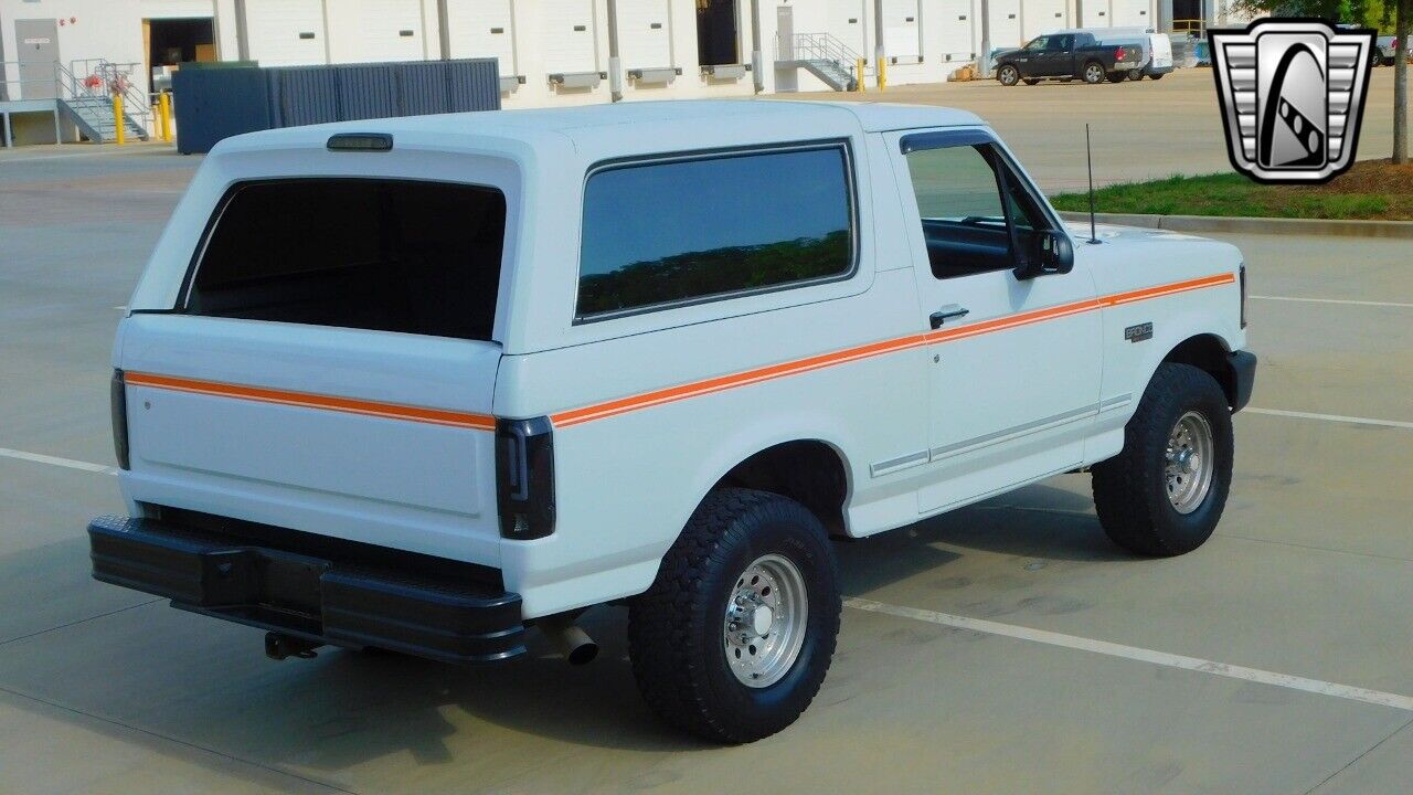 Ford-Bronco-1993-7