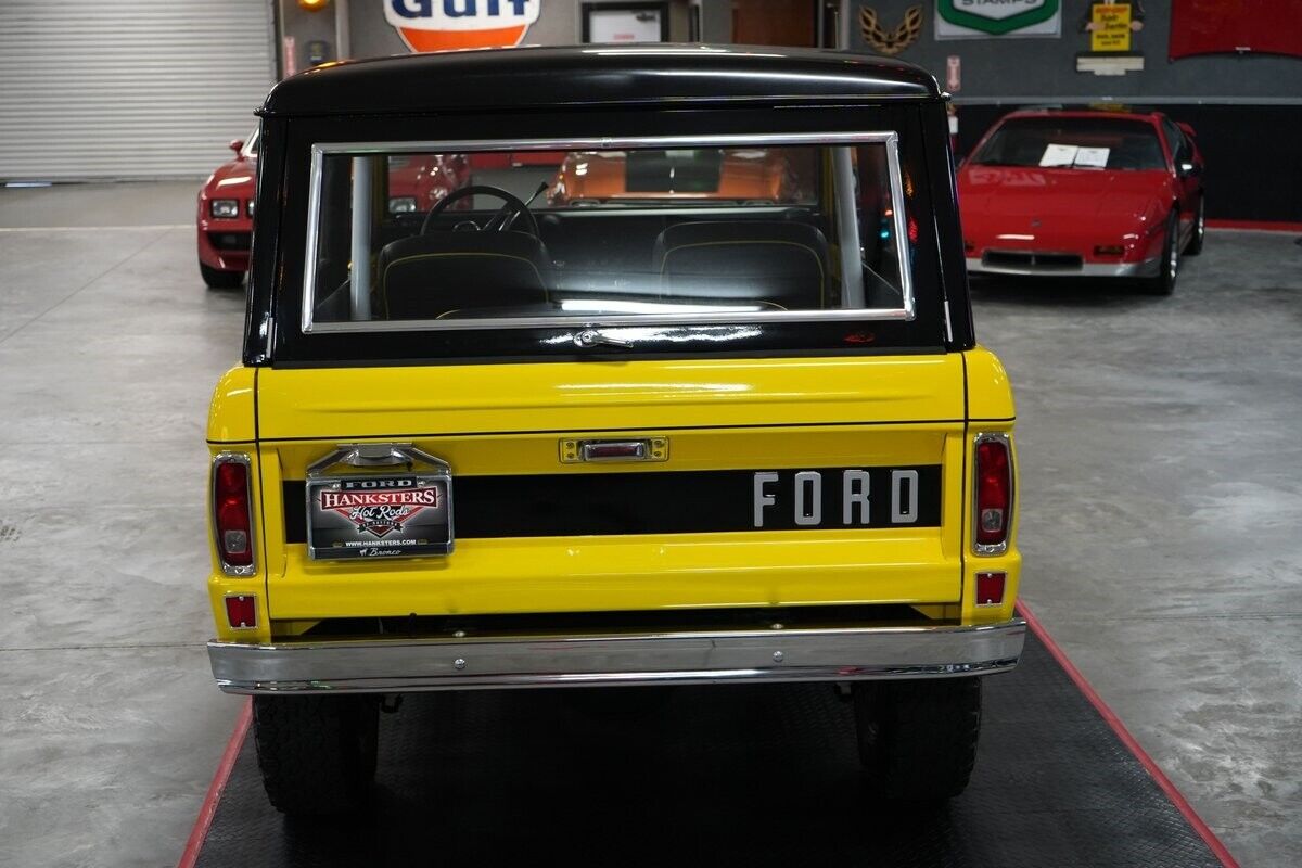 Ford-Bronco-4x4-SUV-1976-13