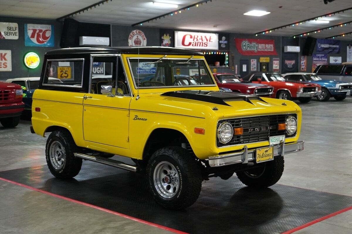 Ford-Bronco-4x4-SUV-1976-7