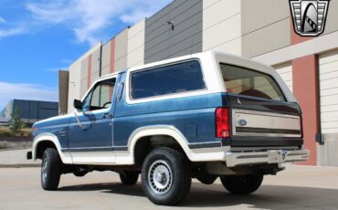 Ford-Bronco-Cabriolet-1986-4