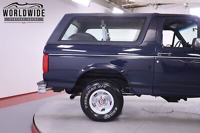 Ford-Bronco-Custom-1993-8