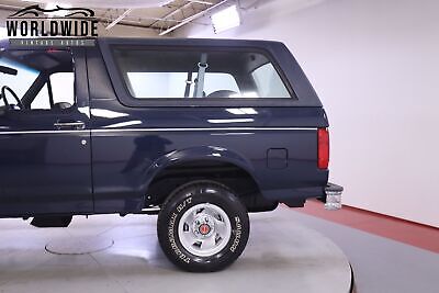 Ford-Bronco-Custom-1993-9