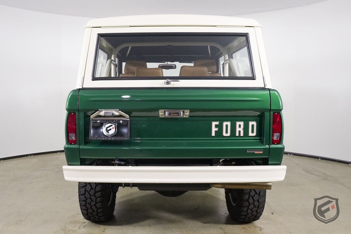 Ford-Bronco-Custom-SUV-1967-7