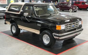 Ford-Bronco-Eddie-Bauer-4x4-SUV-1991-16