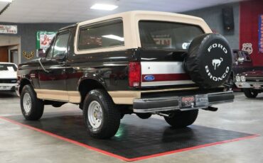 Ford-Bronco-Eddie-Bauer-4x4-SUV-1991-20