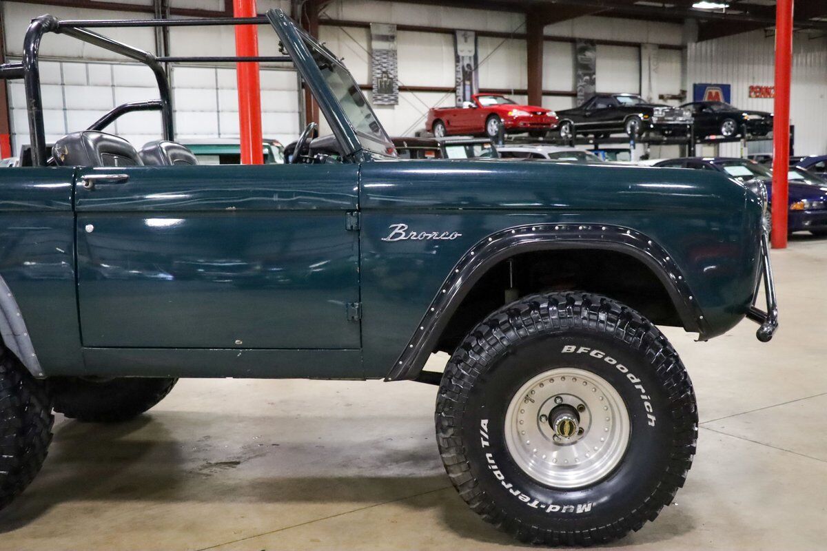 Ford-Bronco-Pickup-1969-10