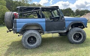 Ford-Bronco-SUV-1966-10