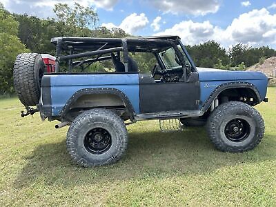 Ford-Bronco-SUV-1966-10