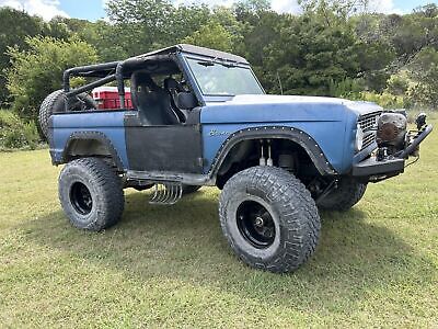 Ford-Bronco-SUV-1966-12