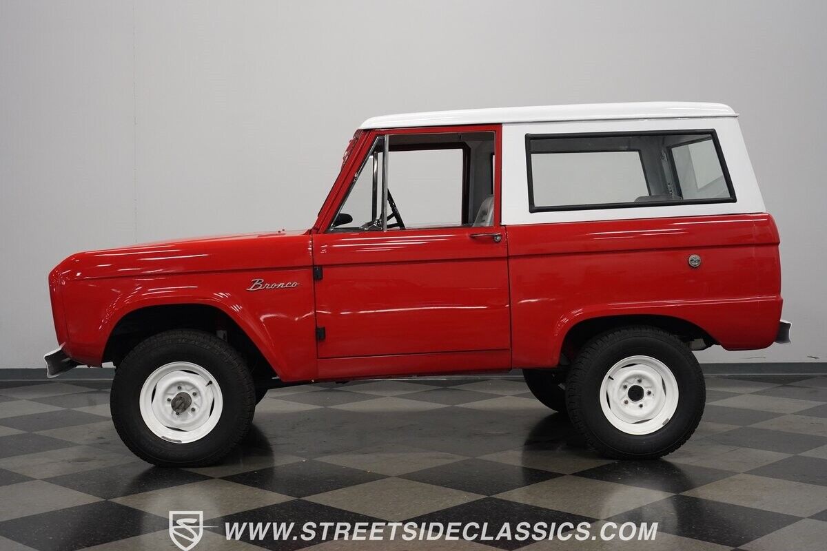 Ford-Bronco-SUV-1966-2