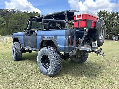 Ford-Bronco-SUV-1966-2