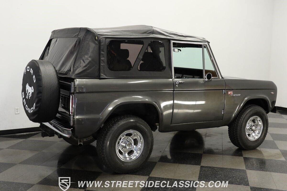 Ford-Bronco-SUV-1967-11