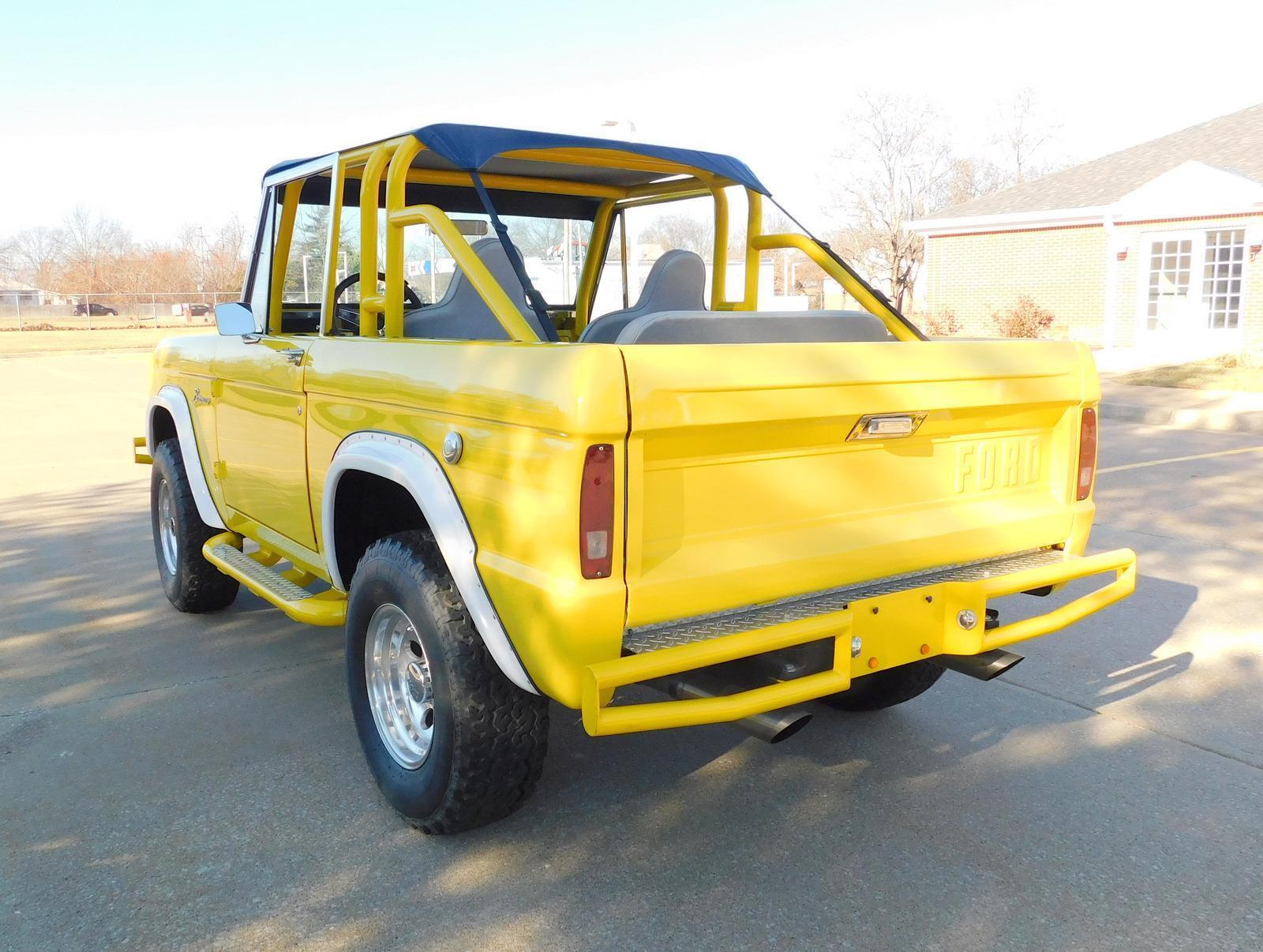 Ford-Bronco-SUV-1968-22