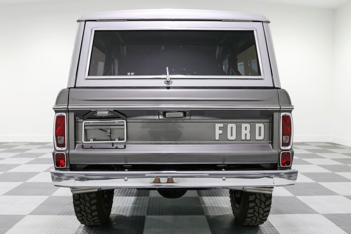 Ford-Bronco-SUV-1969-5