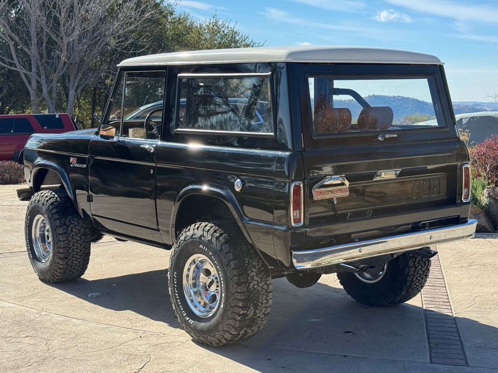 Ford-Bronco-SUV-1969-8