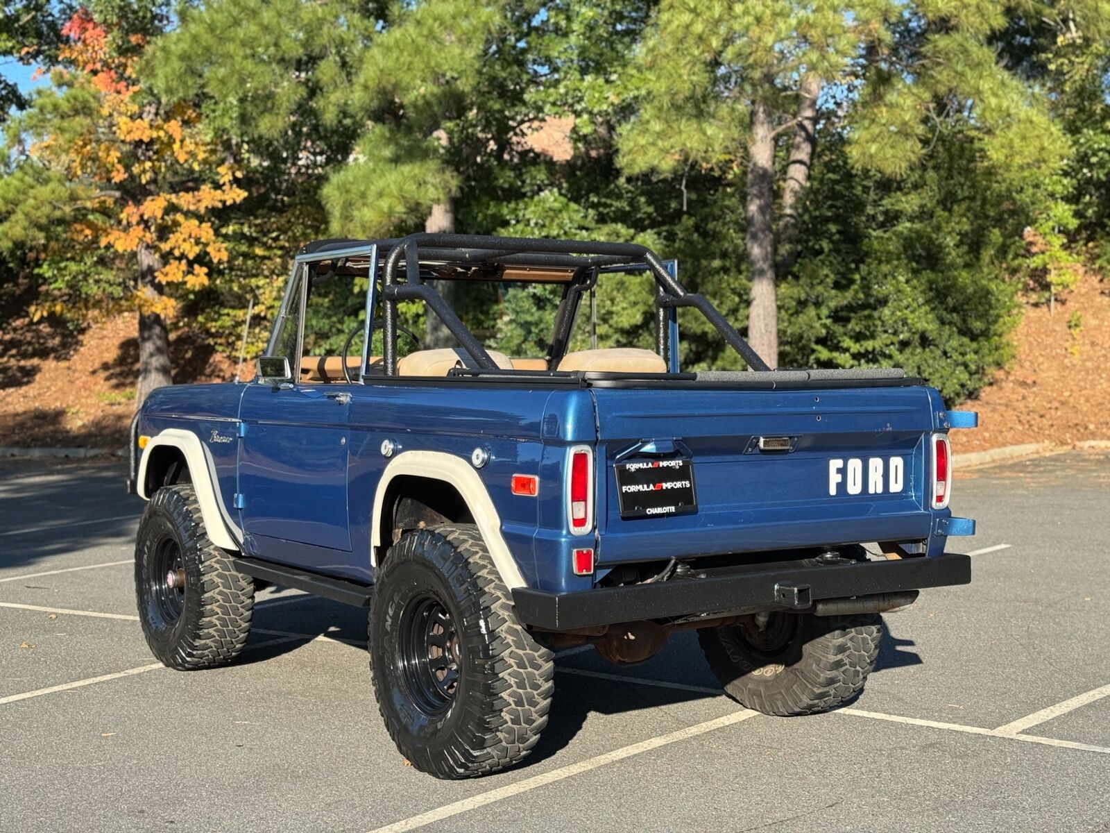 Ford-Bronco-SUV-1976-7