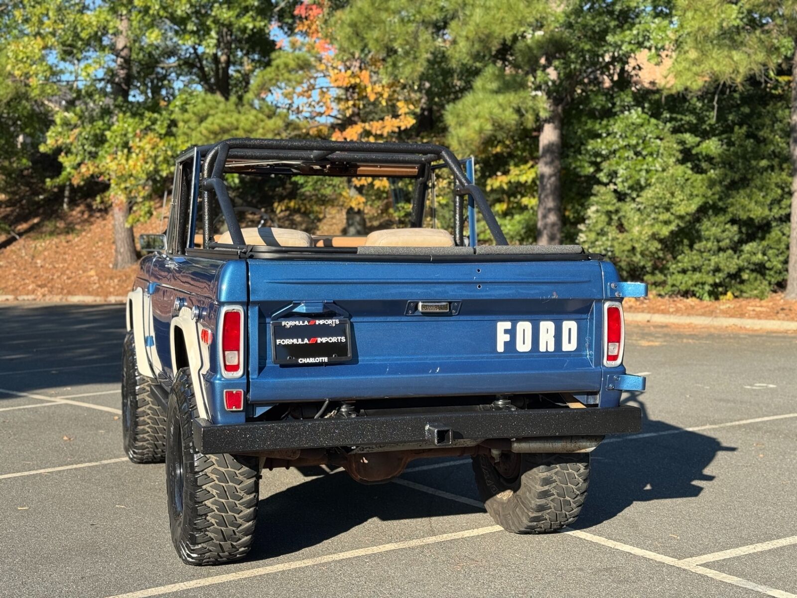 Ford-Bronco-SUV-1976-8