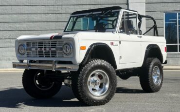 Ford Bronco SUV 1977