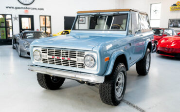 Ford-Bronco-SUV-1977-2