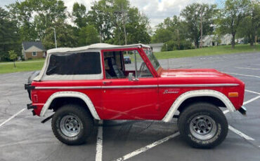 Ford-Bronco-SUV-1977-2