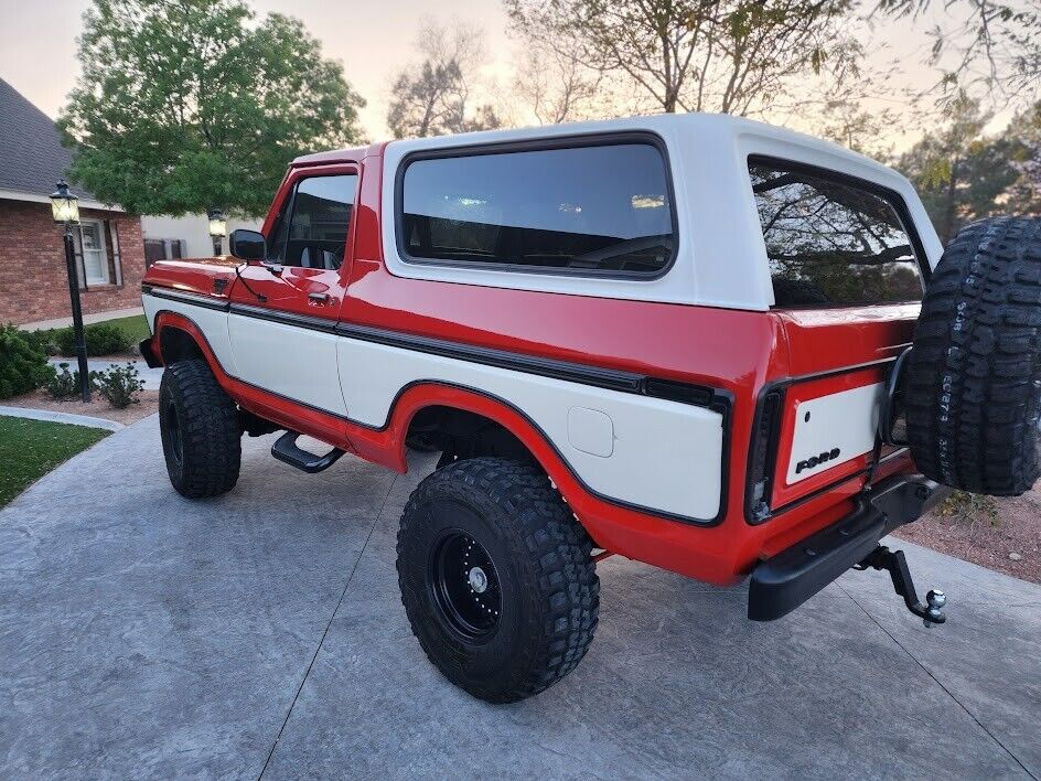 Ford-Bronco-SUV-1979-8