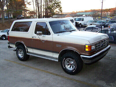 Ford-Bronco-SUV-1988-4