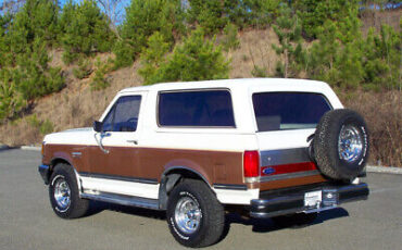 Ford-Bronco-SUV-1988-5