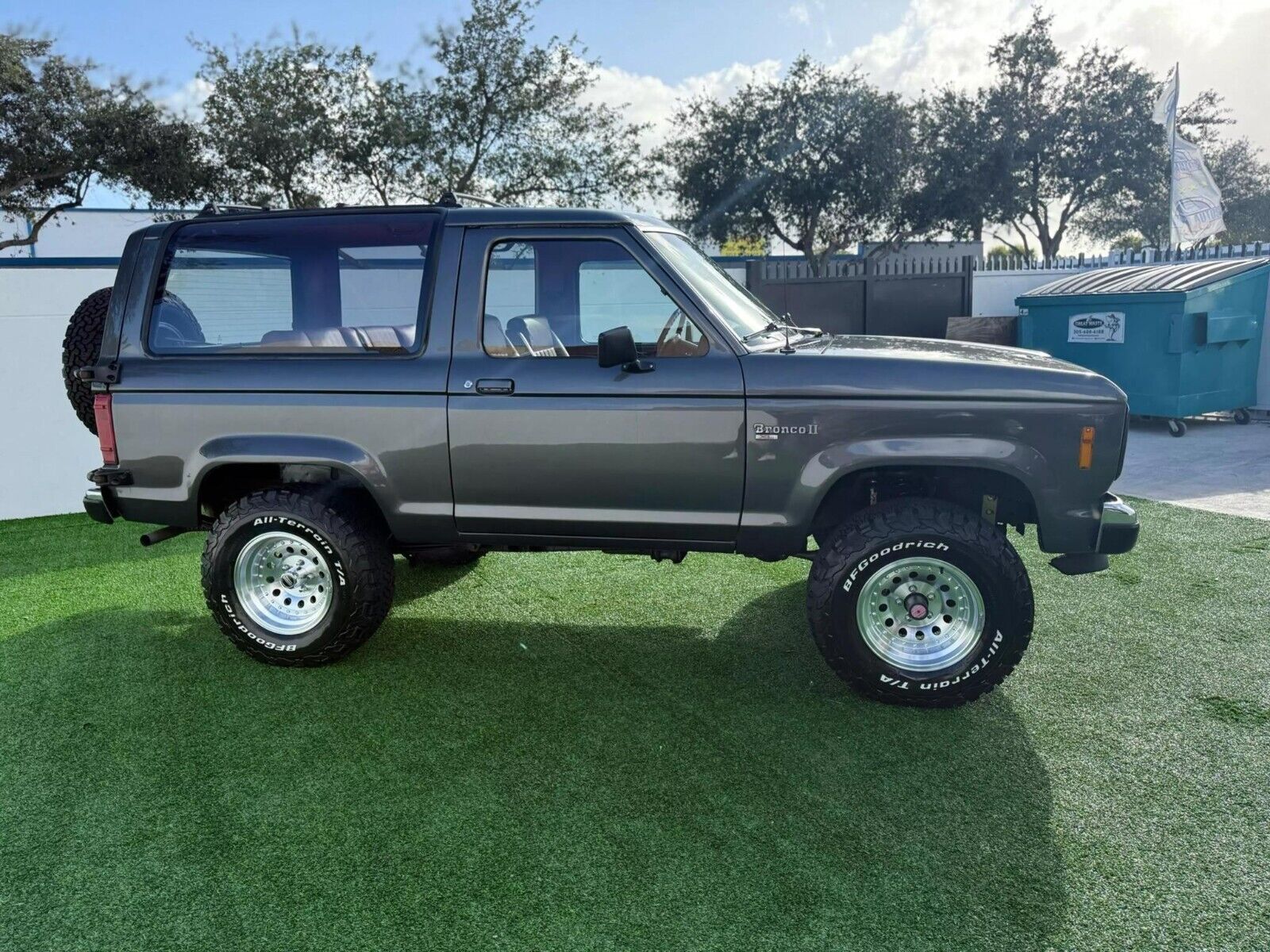 Ford-Bronco-SUV-1988-7