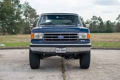 Ford-Bronco-SUV-1990-1