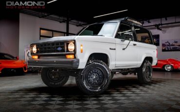 Ford-Bronco-SUV-1990-3