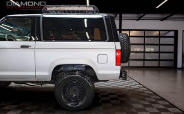 Ford-Bronco-SUV-1990-8