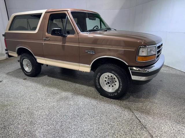 Ford-Bronco-SUV-1992-18