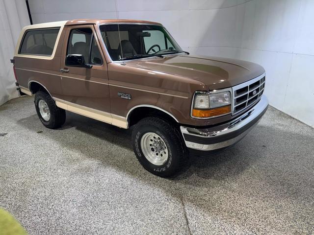 Ford-Bronco-SUV-1992-5