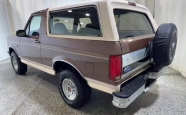 Ford-Bronco-SUV-1992-6