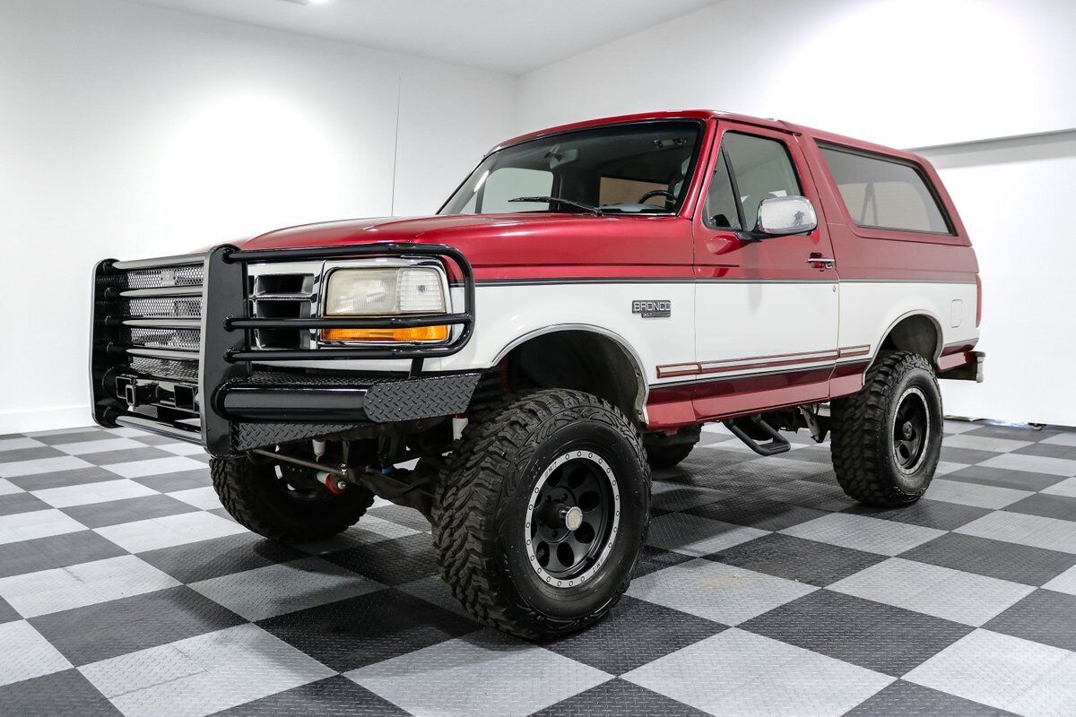 Ford-Bronco-SUV-1994-2