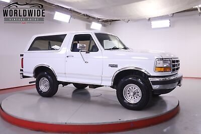 Ford-Bronco-XLT-1994-1