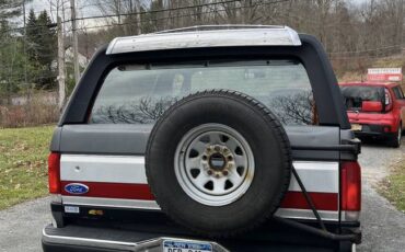 Ford-Bronco-xlt-1990-1