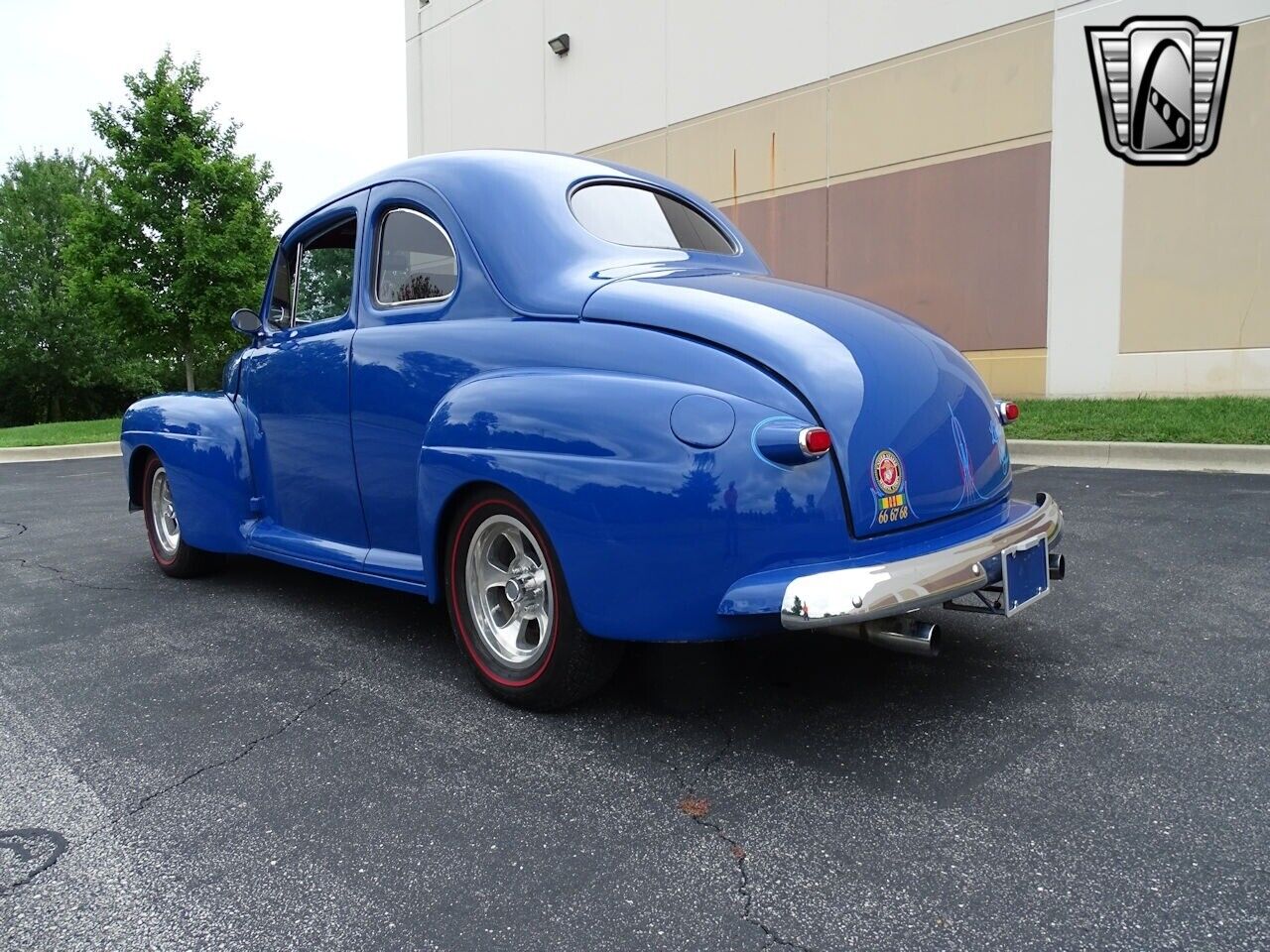 Ford-Club-Coupe-Coupe-1946-4