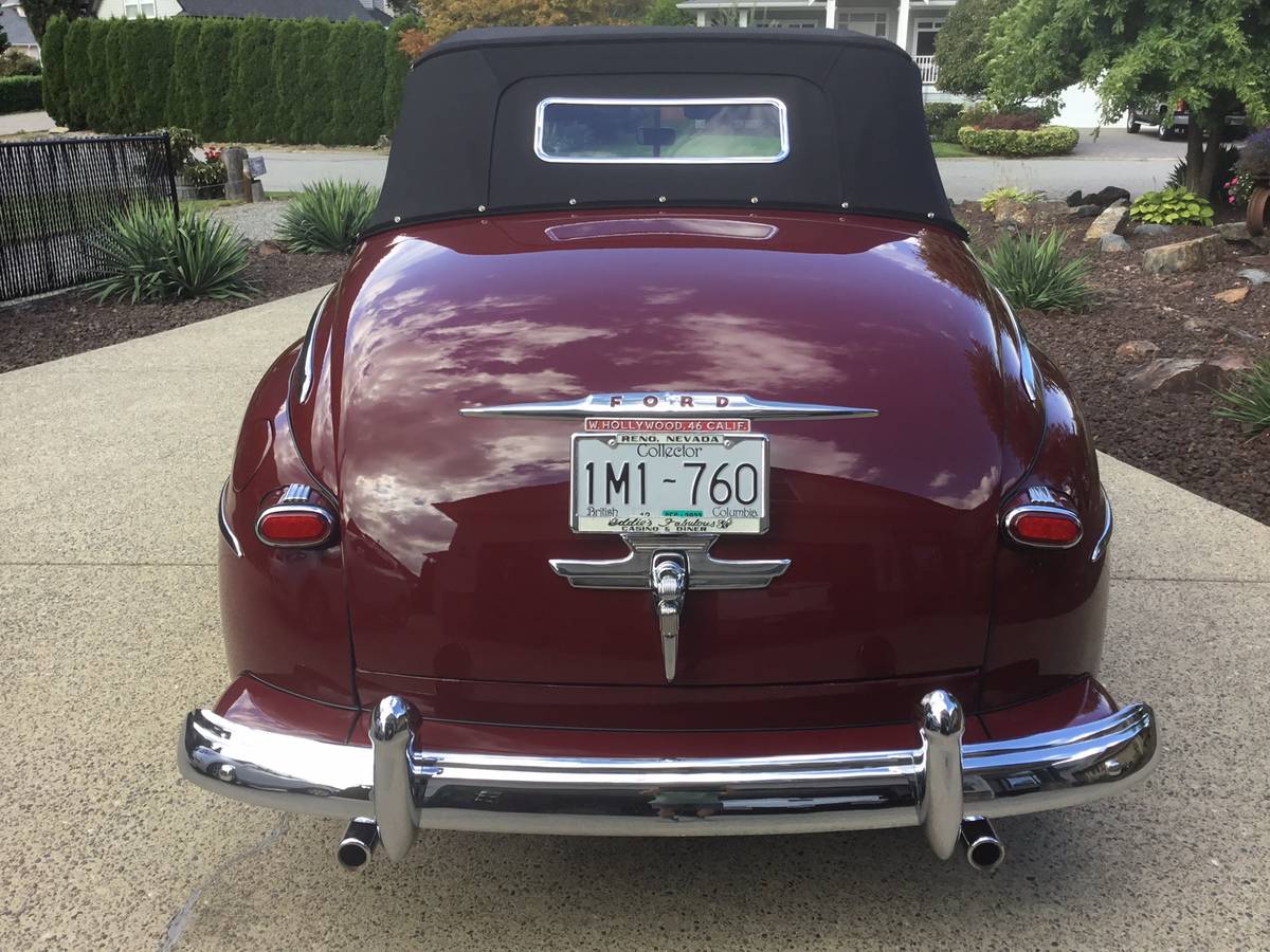 Ford-Convertible-1948