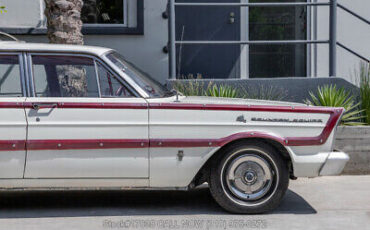 Ford-Country-Squire-1965-9