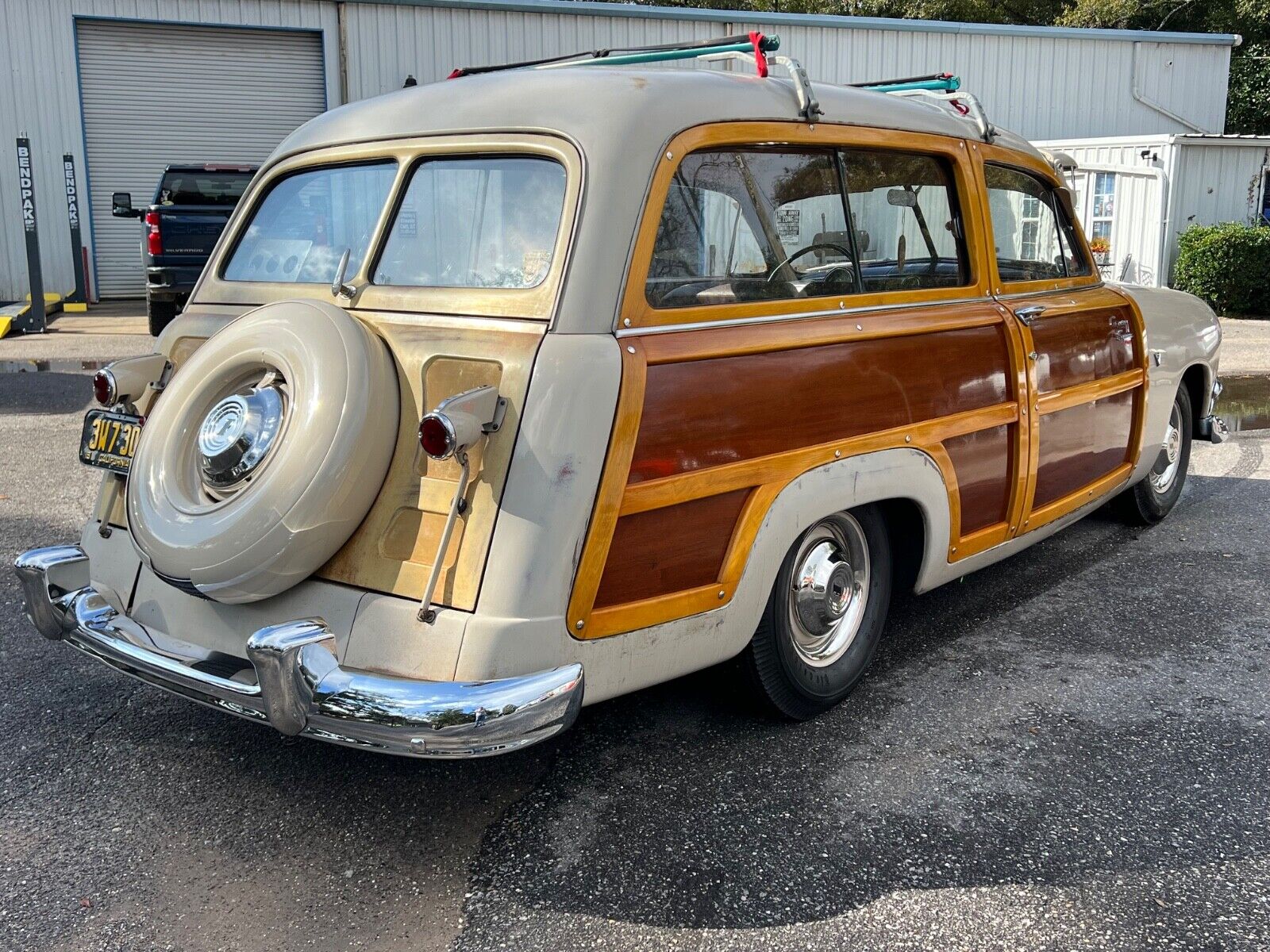 Ford-Country-Squire-Break-1951-3