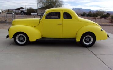 Ford-Coupe-1940-1