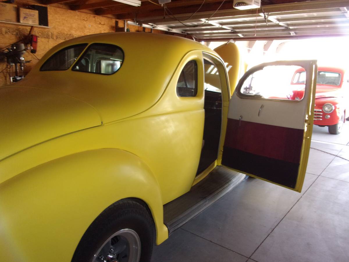 Ford-Coupe-1940-16