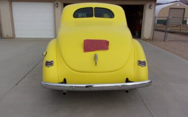 Ford-Coupe-1940-3