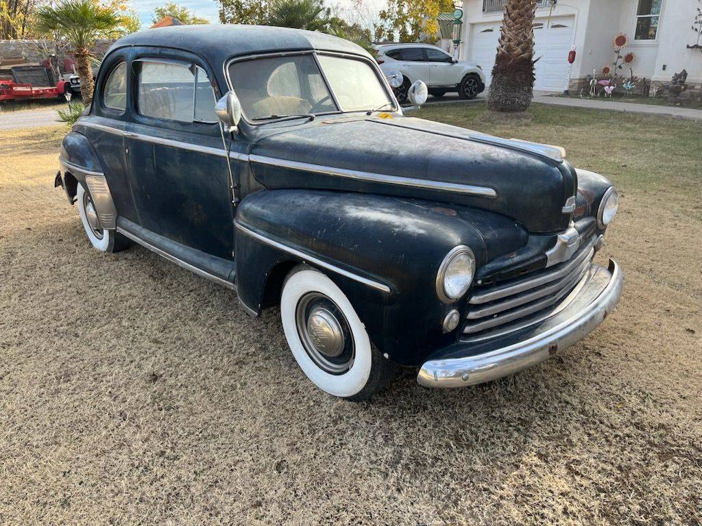 Ford-Coupe-1947-1